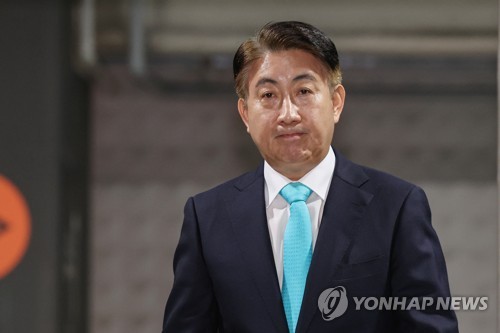 이동관, '배우자 통한 인사청탁 신고' 관련 "신고접수자 특정 어려워"