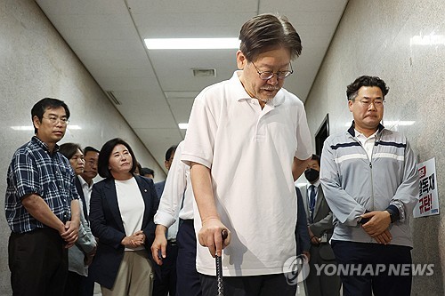 (URGENT) En grève de la faim depuis 19 jours, Lee Jae-myung a été hospitalisé