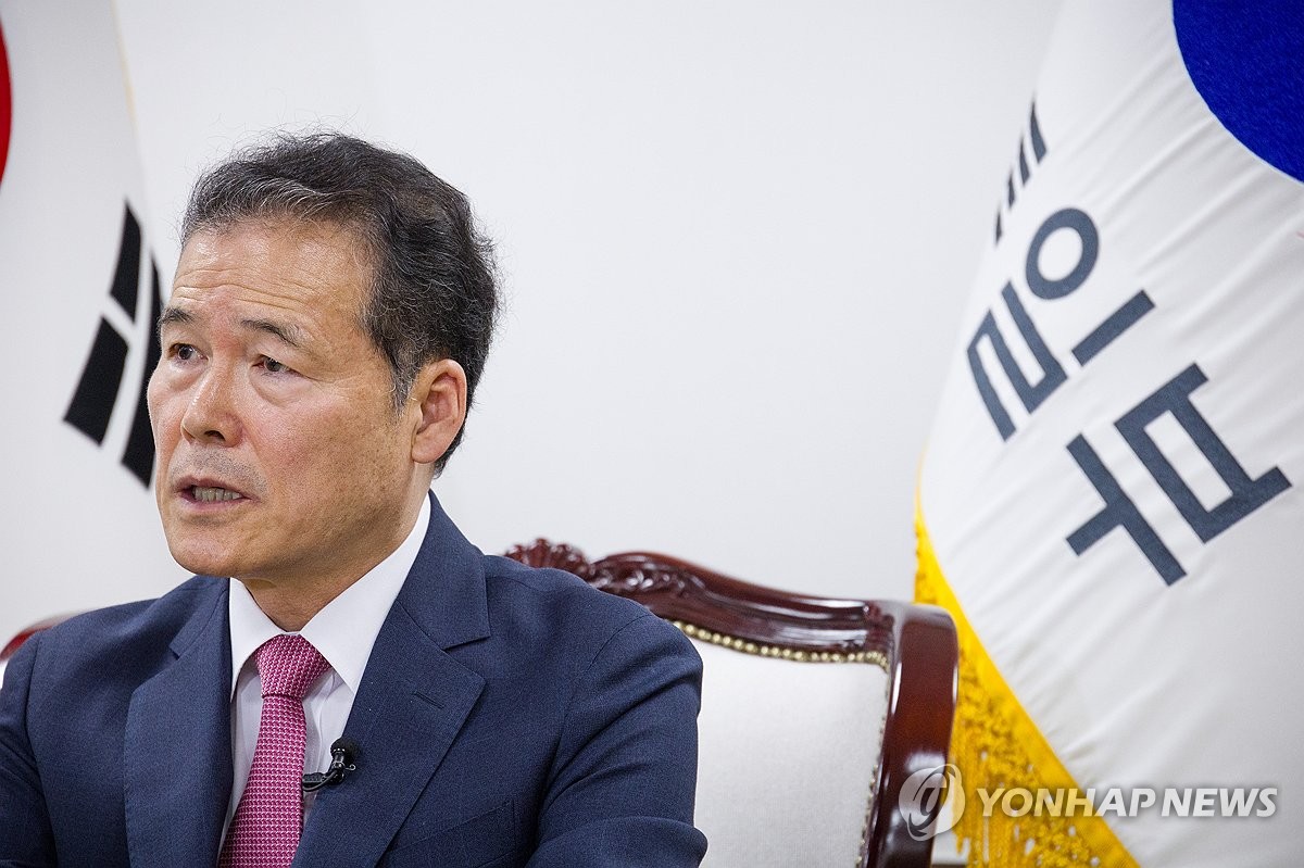 This file photo, taken Oct. 18, 2023, shows Unification Minister Kim Yung-ho speaking in an interview with Yonhap News Agency and Yonhap News TV. (Yonhap)
