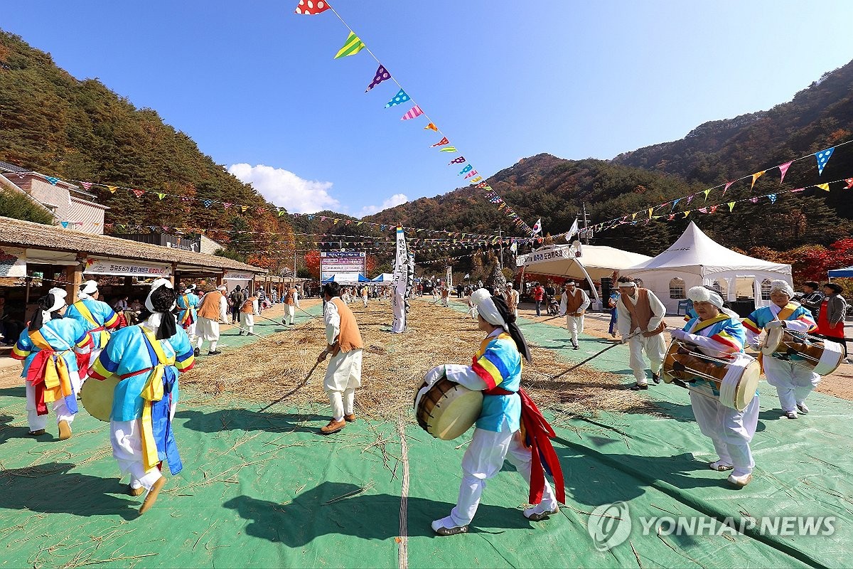 '제11회 인제 하추리마을 도리깨축제' | 연합뉴스