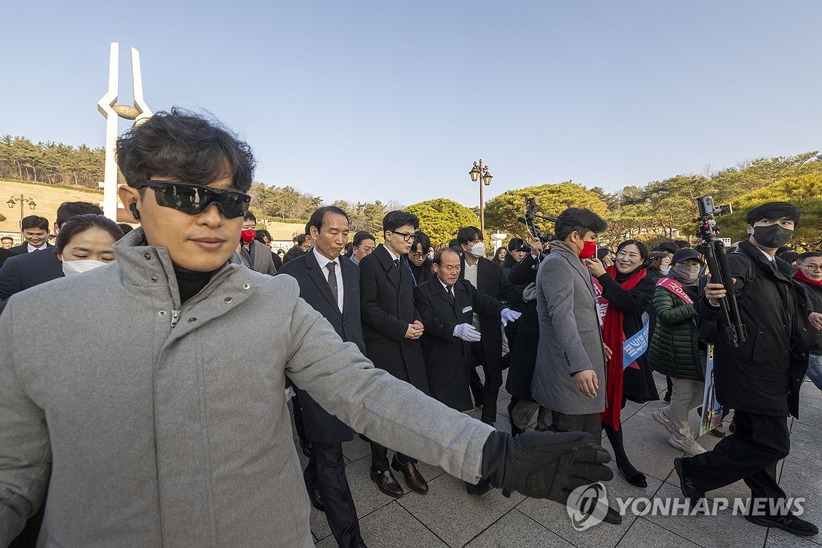 '접근 금지' 한동훈 비대위원장