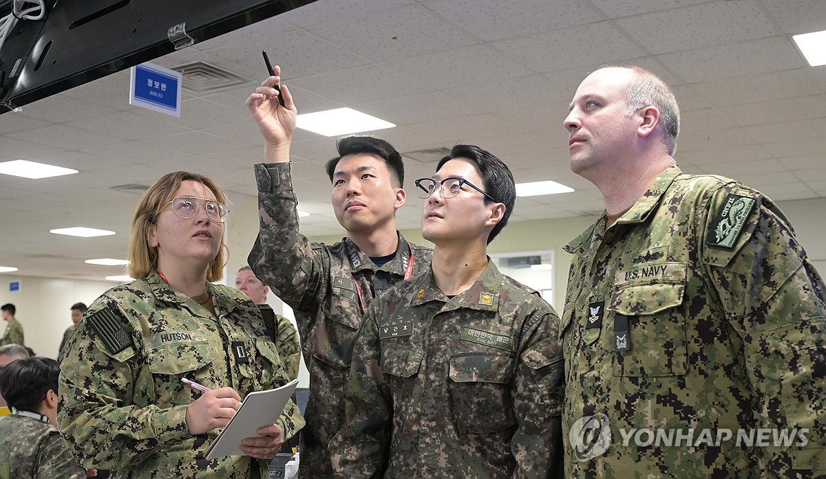 韓米が合同軍事演習開始 연합뉴스