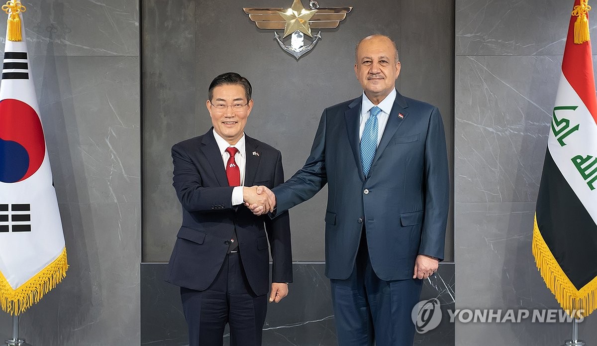 이라크 국방부 장관 만난 신원식 장관