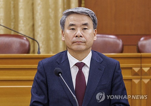 이종섭, 尹 외에 경호처장·행안장관도 통화…"의혹 사실무근"