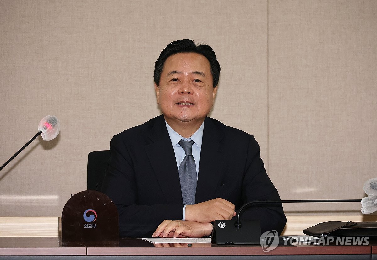 Ambassador to the United States Cho Hyun-dong speaks during a press conference at the foreign ministry in Seoul on April 25, 2024. Cho was back home this week to attend an annual conference of the chiefs of the diplomatic missions. (Yonhap) 