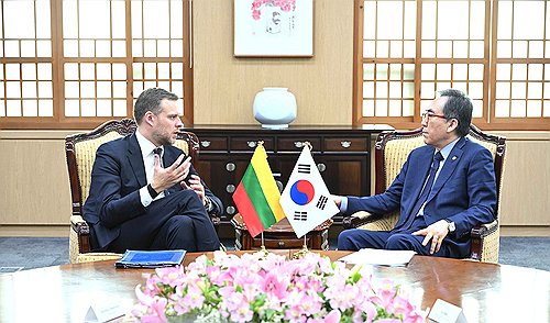 Lithuania opens embassy in Seoul