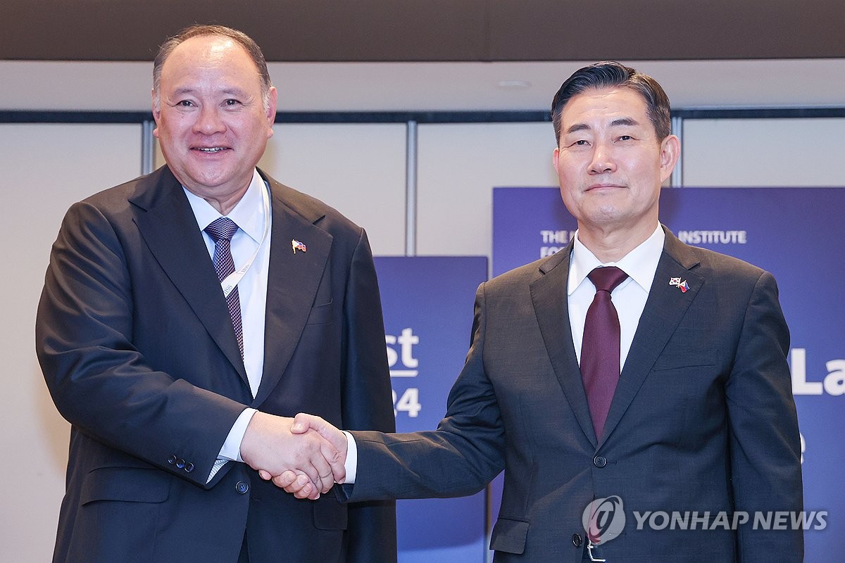 필리핀 국방장관 만난 신원식 국방부 장관