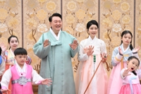 尹대통령 "명절 연휴에도 응급실 지키는 의료진에 감사"