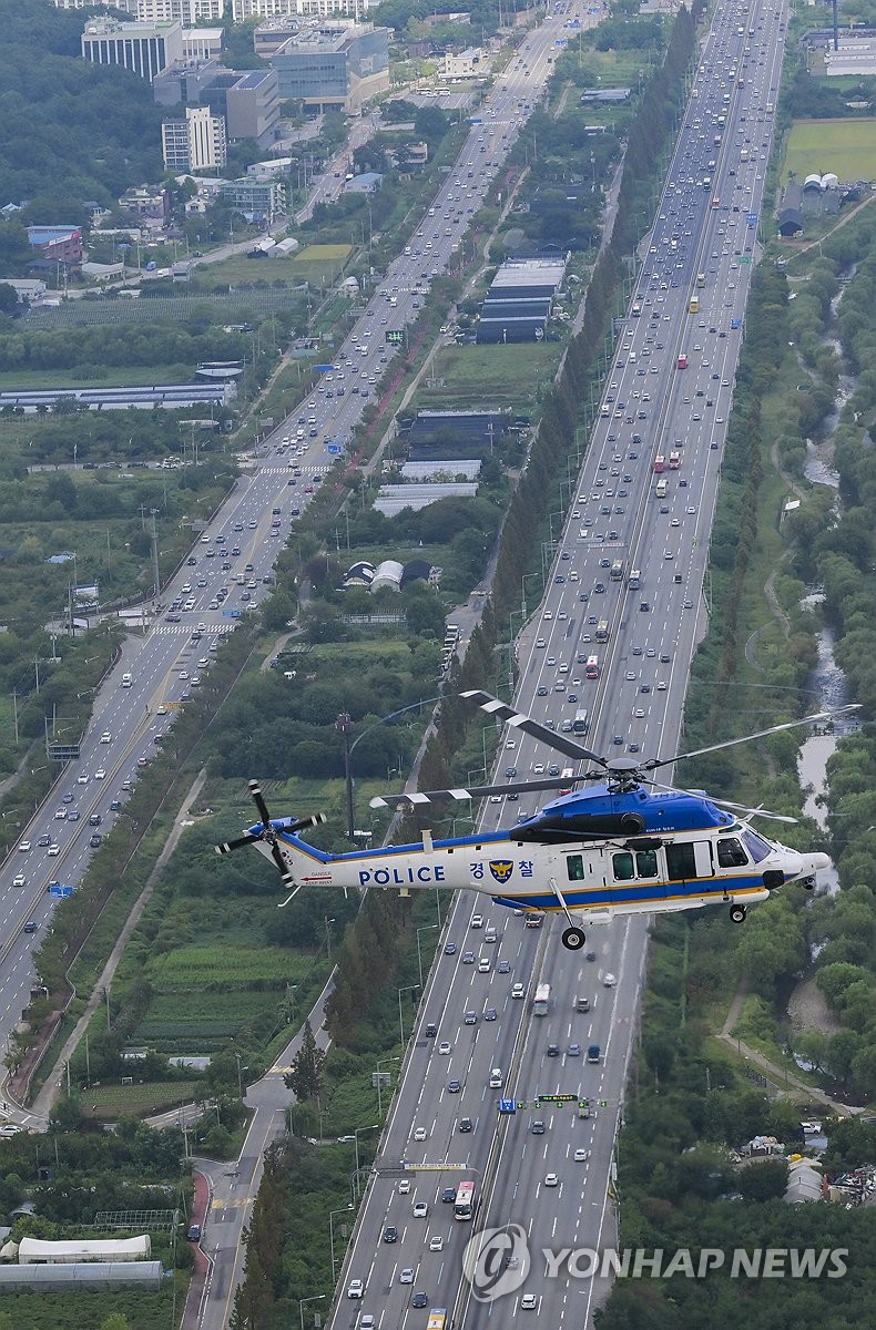 空から違反車両取り締まり