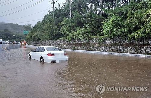  600 evacuated as heavy rain floods roads, homes in southern regions