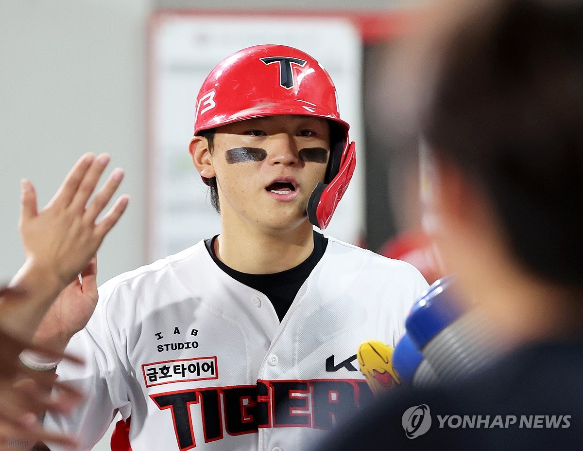 2024高い素材  キム・ビョンヒョン/金 超激レア!/MLB 炳賢 Hyun Byung Kim 実使用、サイン入り