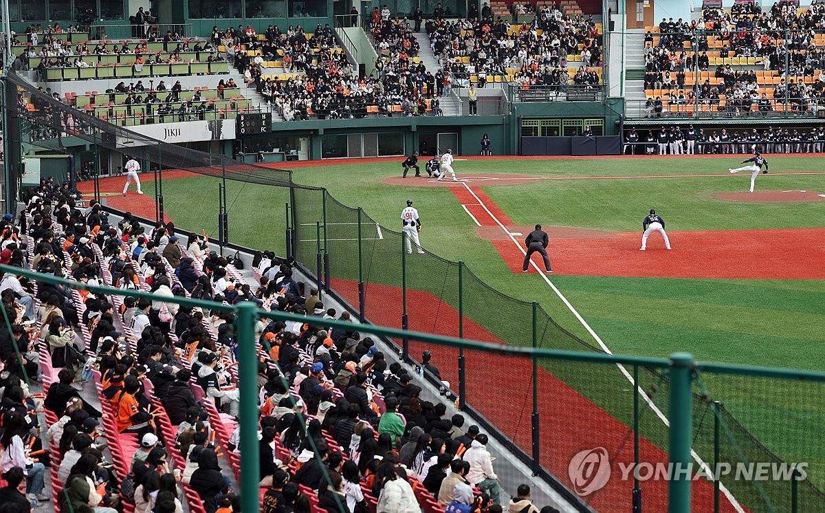 청주에 돔구장 생길까…새 프로야구장 건립 논의 본격화