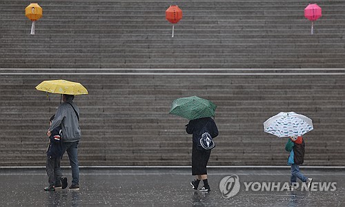 노동절 밤까지 많은 비…강풍 동반 시간당 10∼20㎜ 쏟아질 때도
