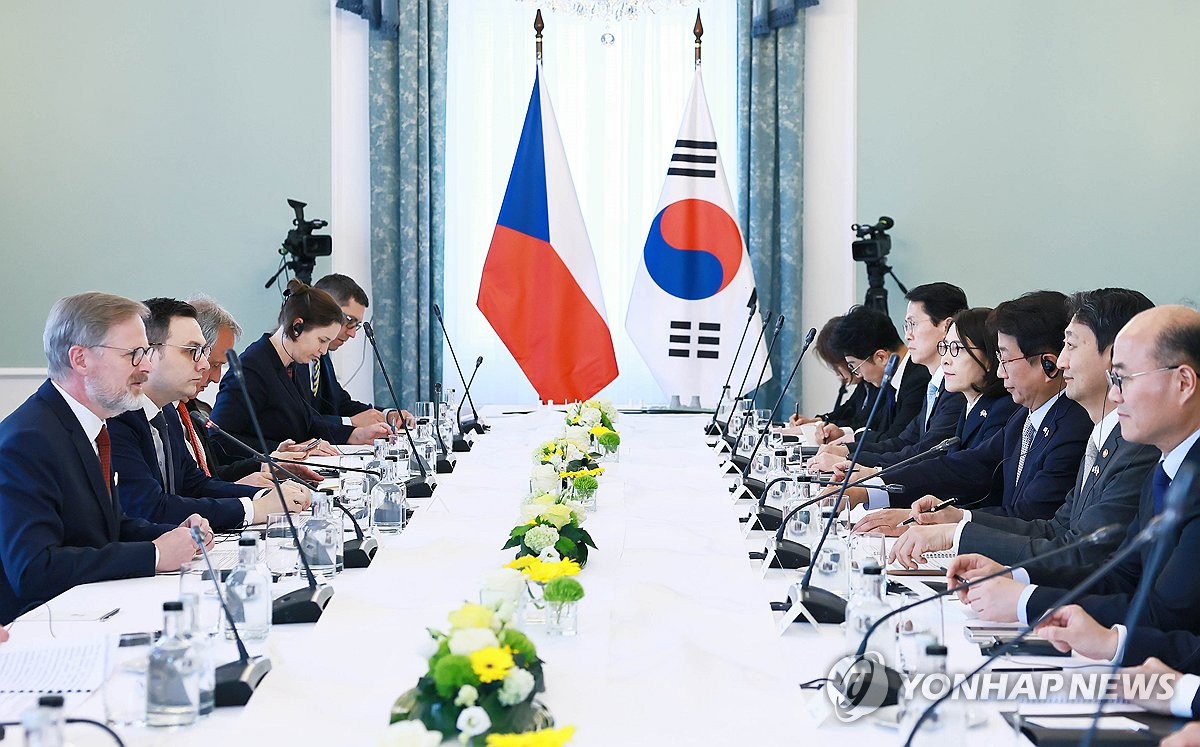 체코정부, 법원 제동에도 한수원과 원전 계약 