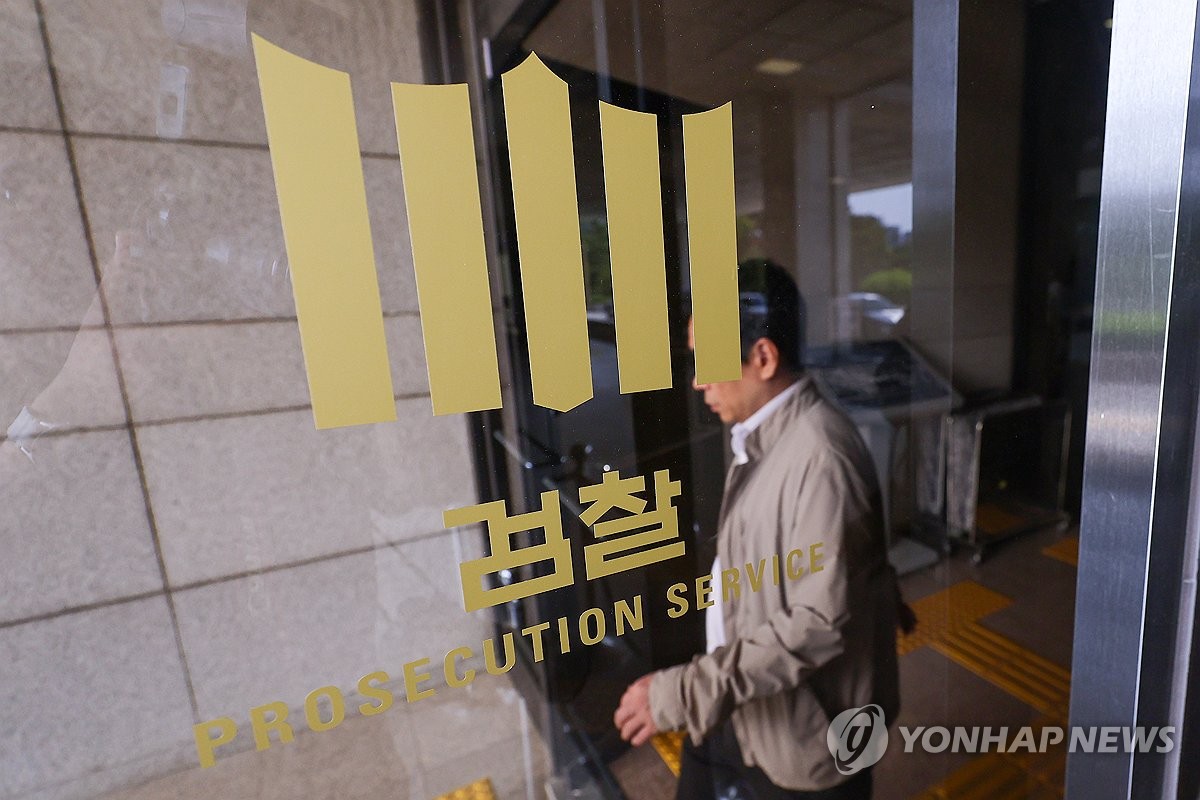 정성호 1호 지시 '직무대리검사 복귀'…'검찰 힘빼기'…
