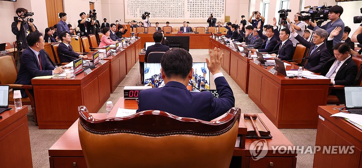 공수 뒤바뀐 여야…법안 처리부터 인사청문회까지 샅바싸움
