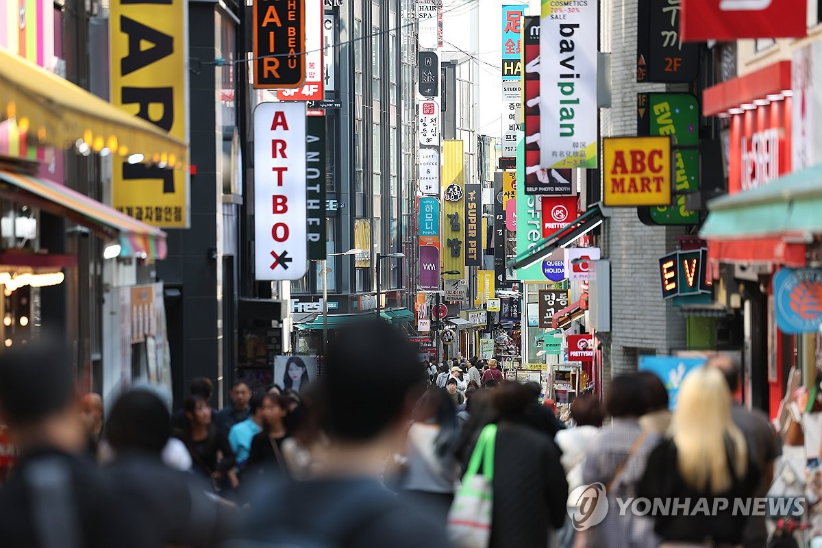 투자은행들, 올해 韓 성장률 전망치 상향…1년 4개월만