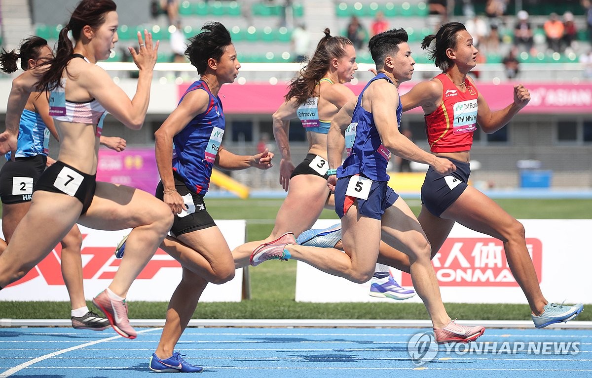 '닷새간 열전' 구미 아시아육상선수권…첫날 선두 중국(종합)