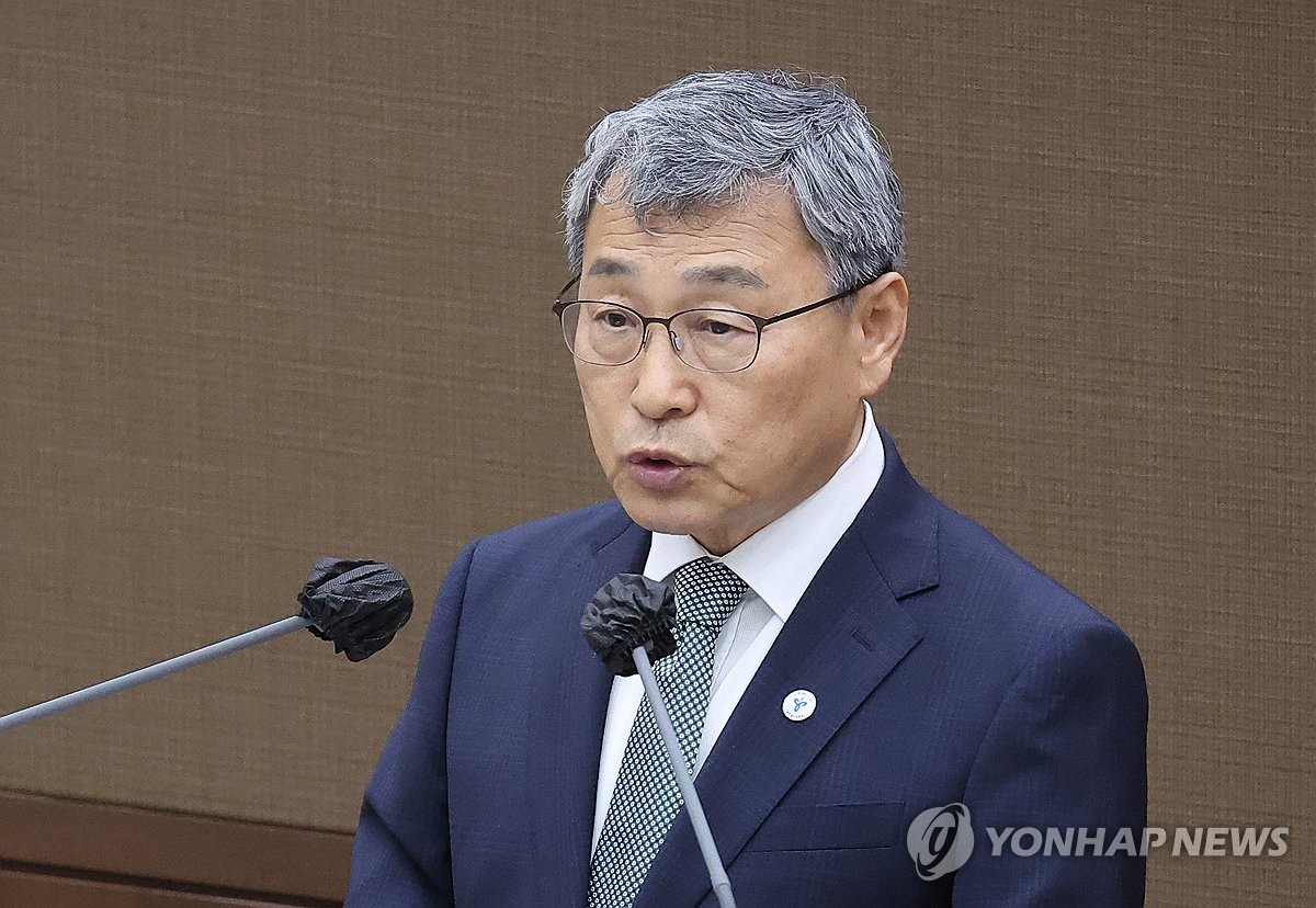 정근식 서울교육감, 리박스쿨 논란에 "강사 자격 관리 필요"