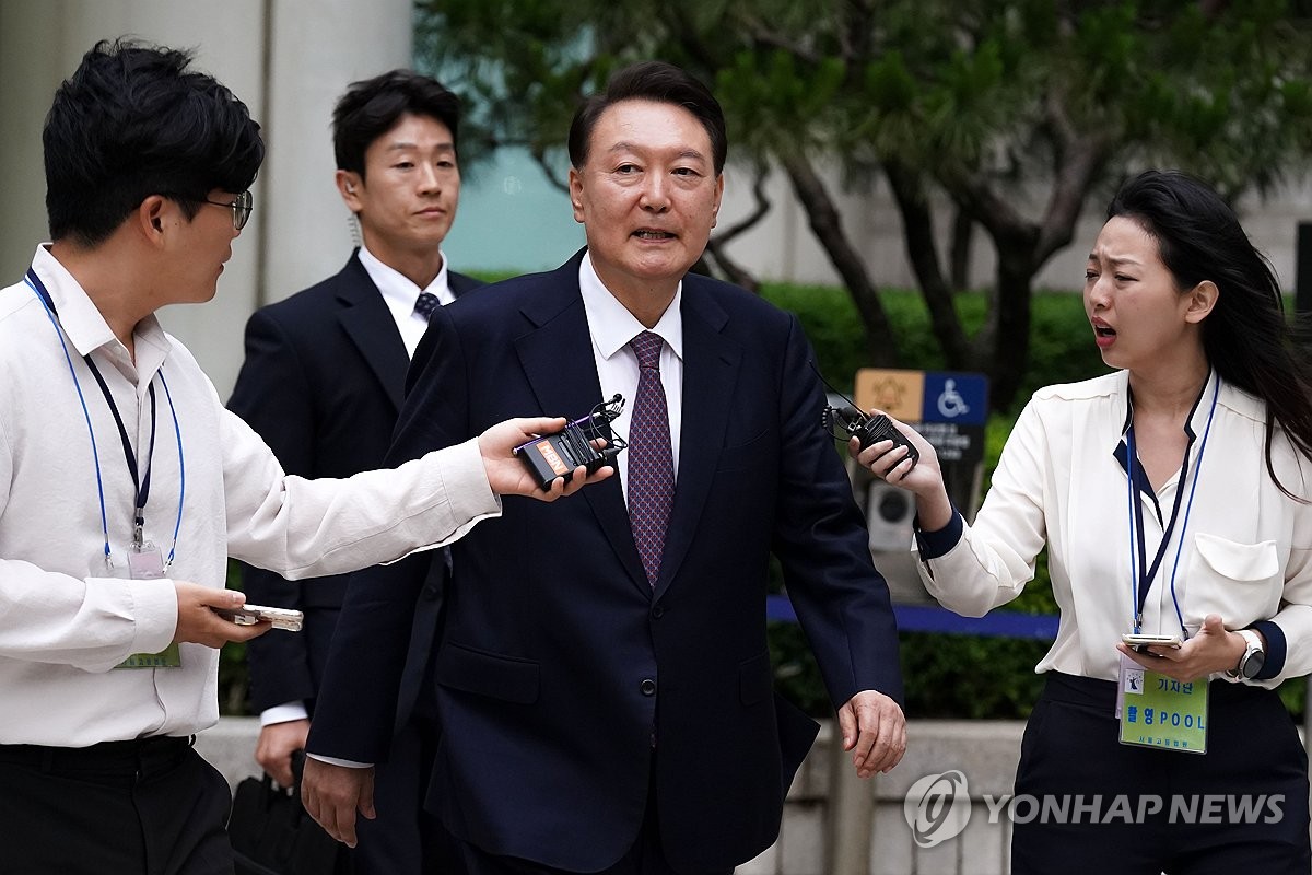 조은석 특검 임명 뒤 첫 내란 재판 마친 윤 전 대통령