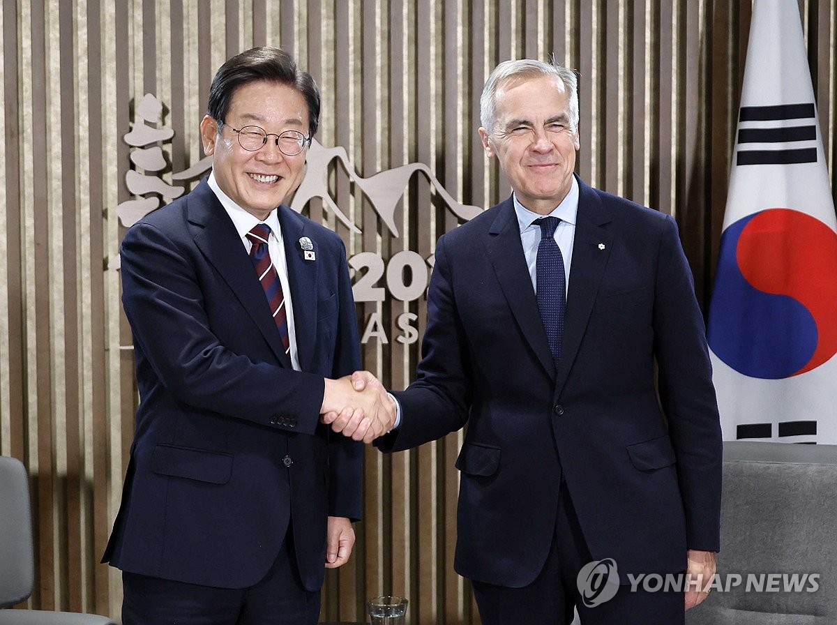한·캐나다 정상회담…잠수함 사업 등 안보·방산 협력 논의