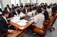  추경에 소비쿠폰 1.9조, 대통령실·법무부 등 특활비 105억 증액