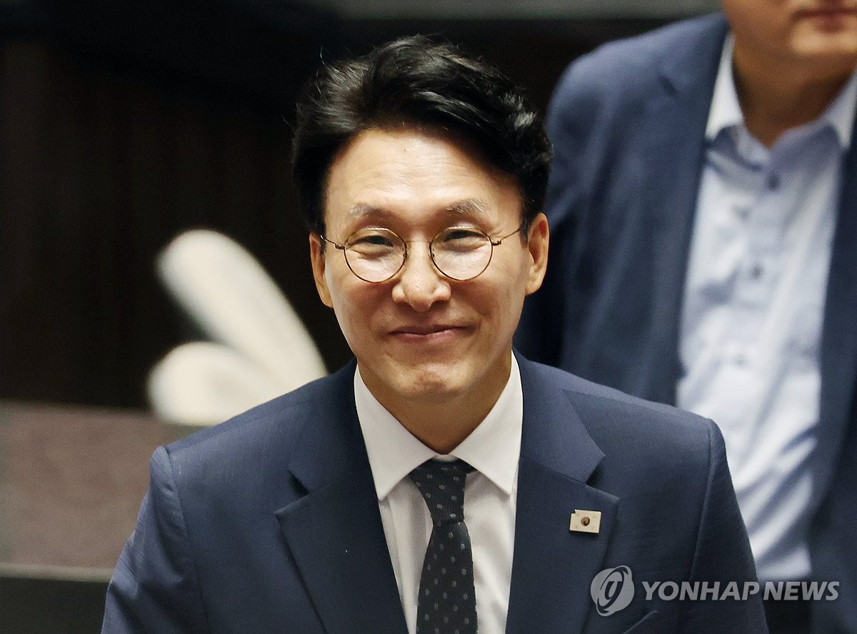 [속보] '국회인준' 김민석 "우선과제는 폭정세력이 만…