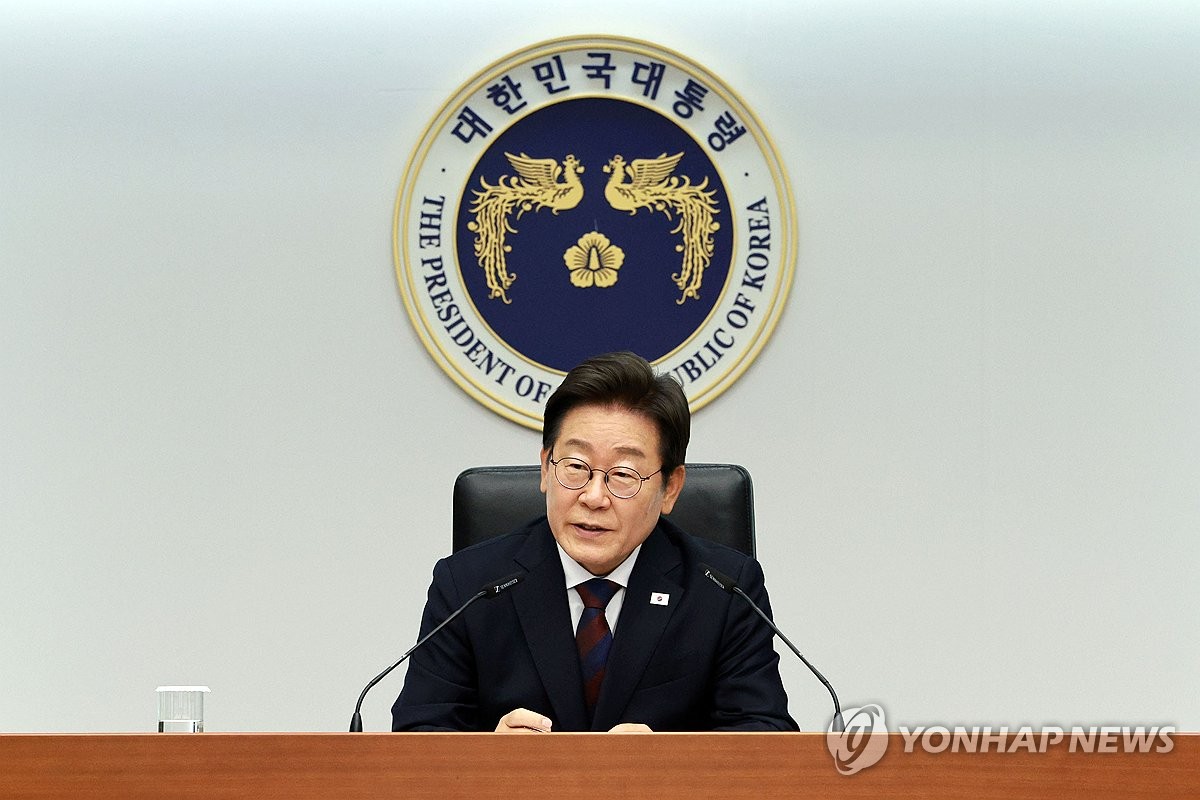 李대통령 지지율 65%…민주 46%·국민의힘 22%[한국갤럽]