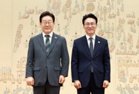 李대통령 "金총리가 적극 나서달라"…의정갈등 해결 지시