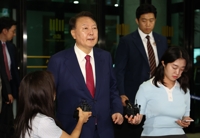 특검 &quot;尹, 유죄 선고돼도 결과 승복할지 불투명…도망염려 높아&quot;