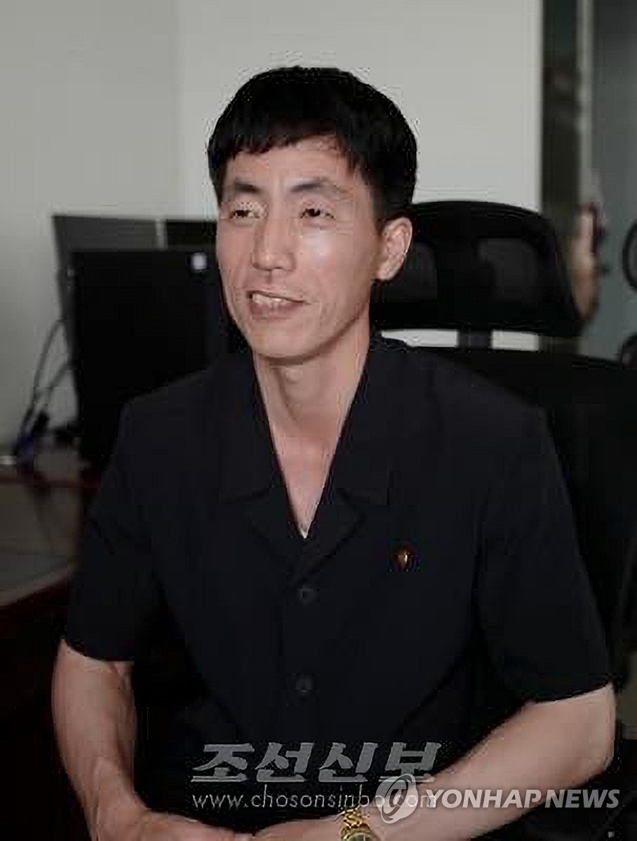 김일성대 정보과학부 인공지능기술연구소 김광혁 실장