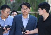 김건희특검, '尹부부 공천개입 공범' 의혹 윤상현 의원 소환