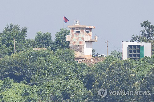 (LEAD) N. Korea begins dismantling border loudspeakers after S. Korea's move