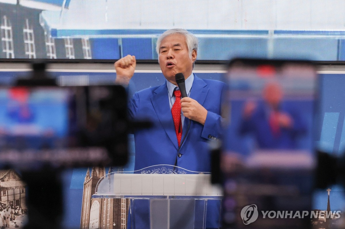 전광훈 "尹대통령실 비서관 만나"…