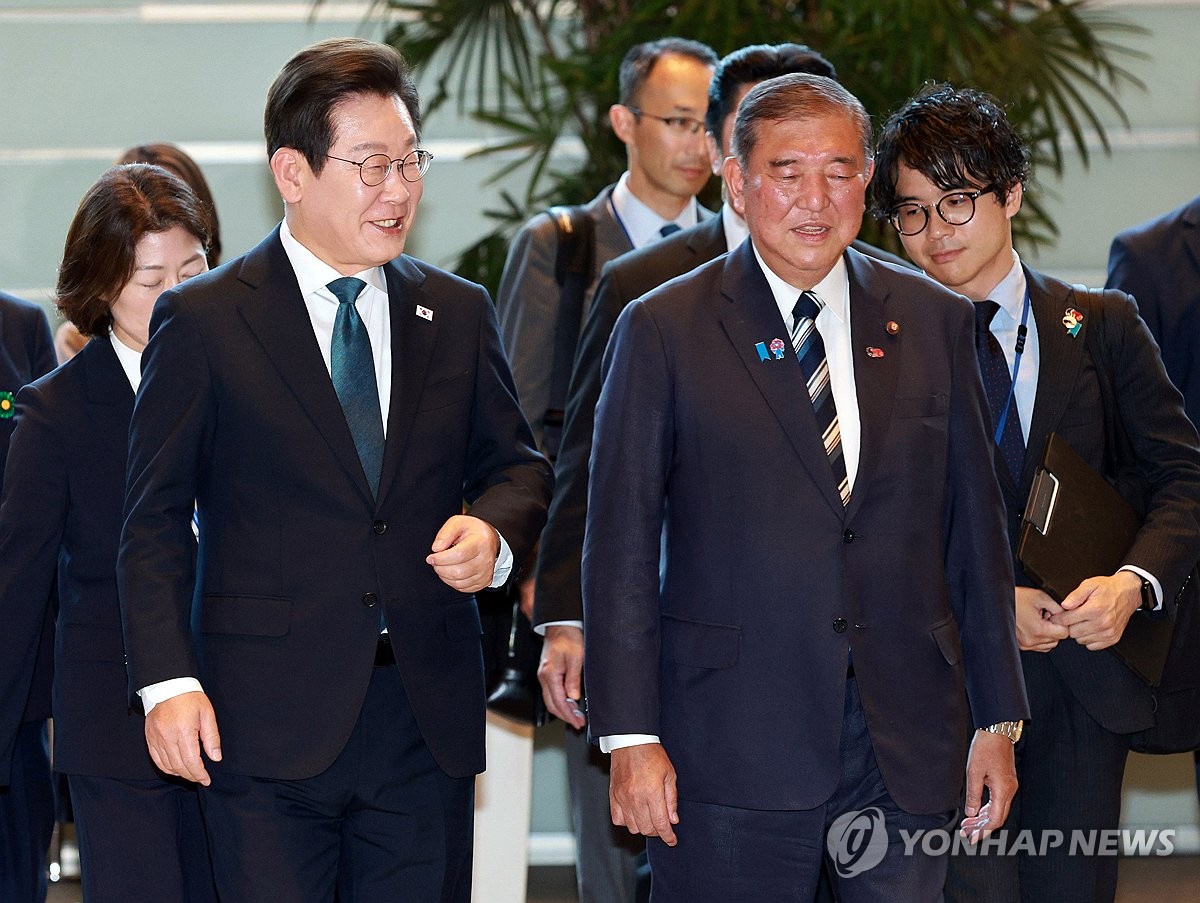 日언론 "한일, 트럼프 위기감에 공조…발표문으로 관계 안정화"(종합)