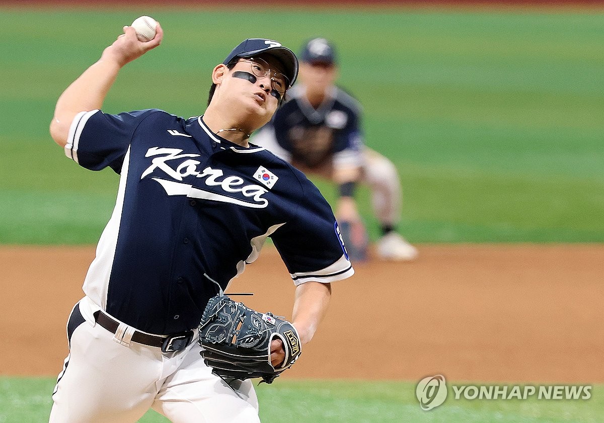 '김서현 일병 구하기'에도…김서현, 직구만 21개 던지고 1실점