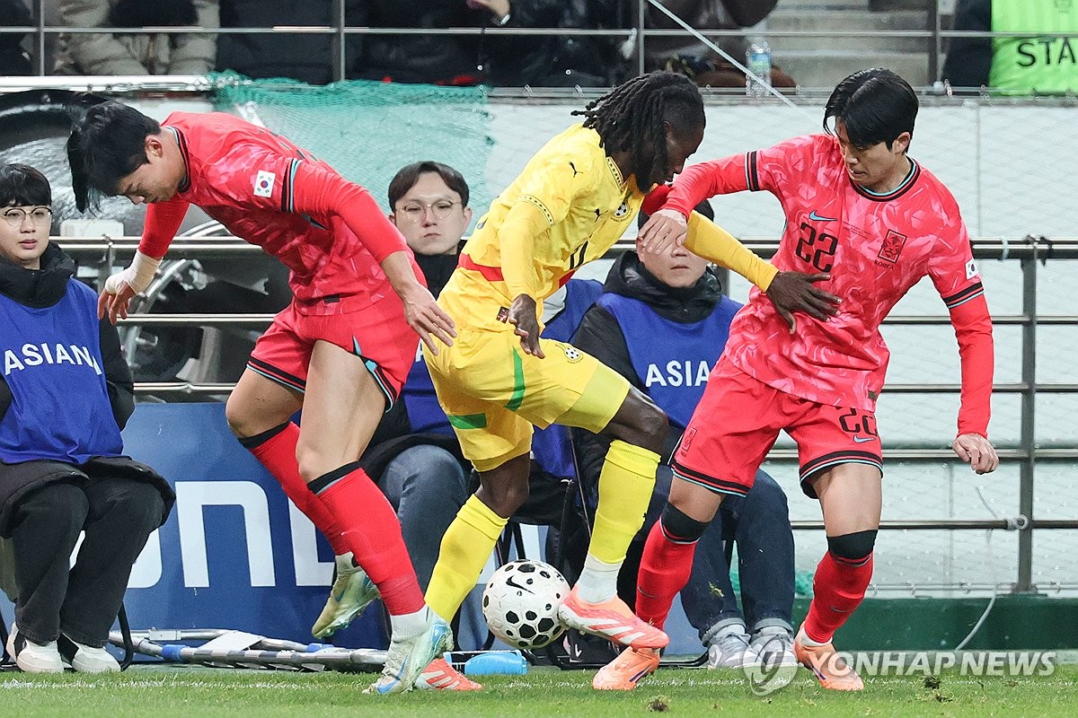 오현규-설영우 팀 압박