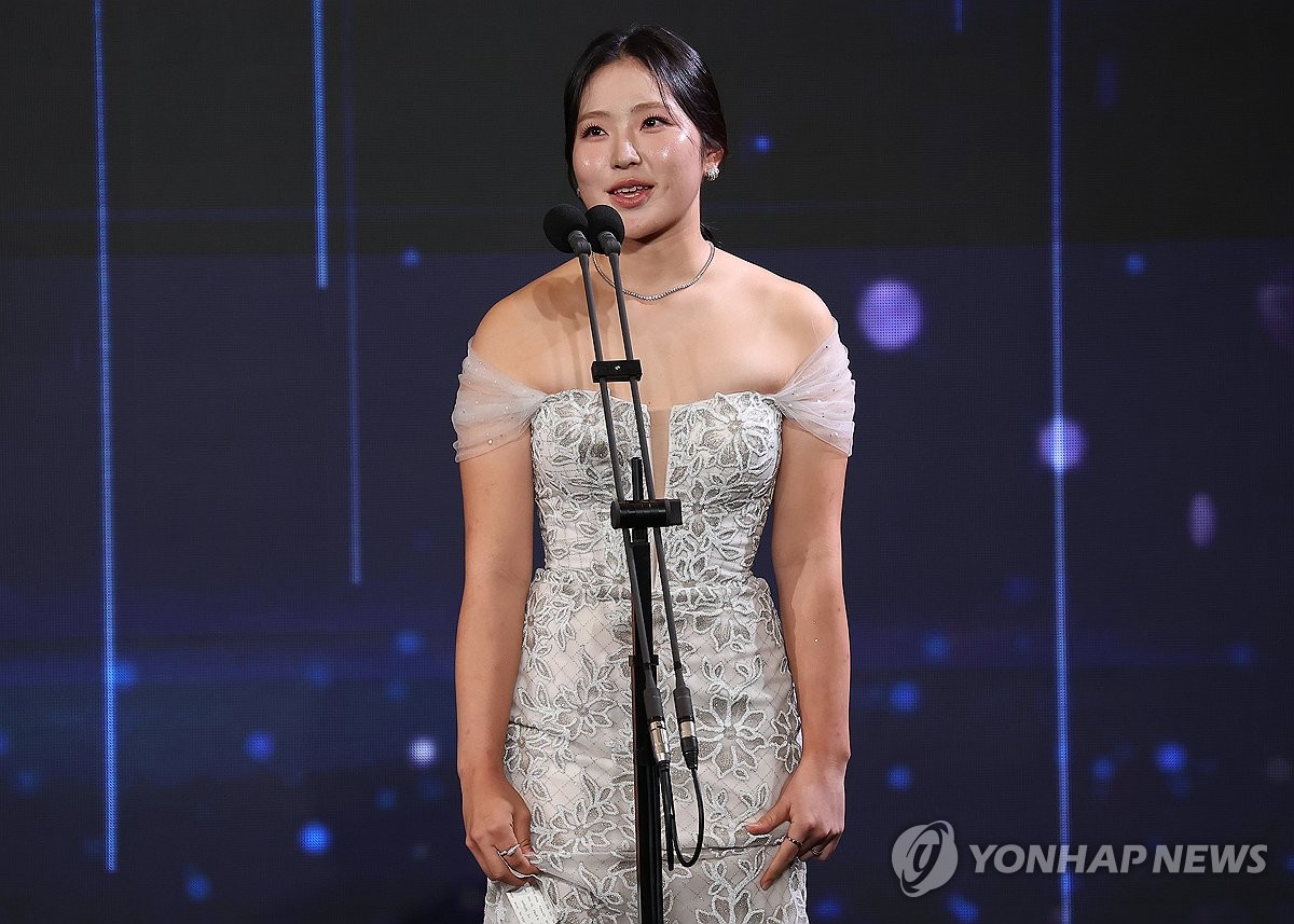 KLPGA 대상 소감 밝히는 유현조