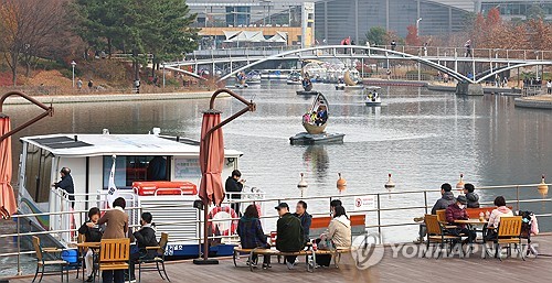 [날씨] 눈 안 내리고 포근한 '대설'…서울 낮 최고 12도