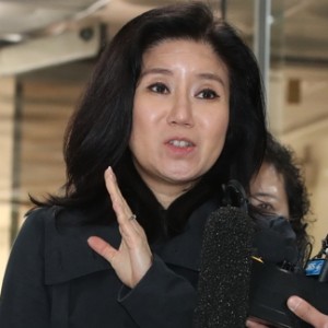 '구조동물 안락사' 박소연 영장심사