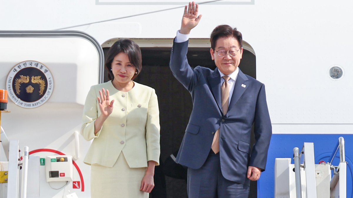 이재명 대통령 부부, 아세안 일정 마치고 귀국길