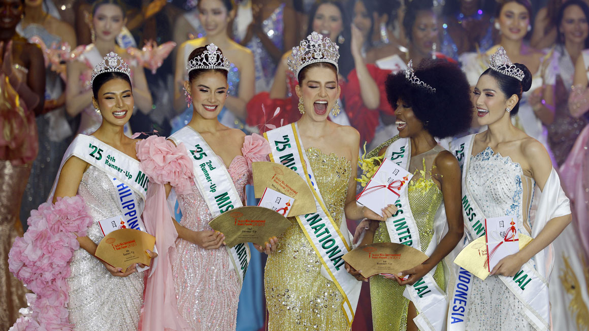 '우승은 미스 콜롬비아'…日서 열린 4대 미인대회 '미스 인터내셔널'